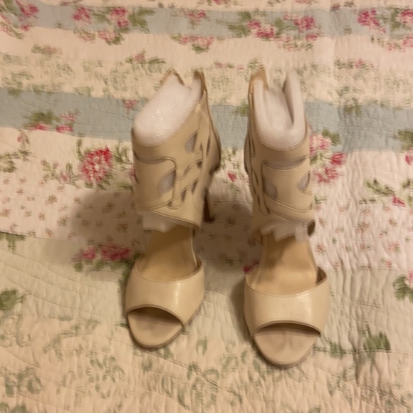 Nine West sandals - Picture 3 of 6